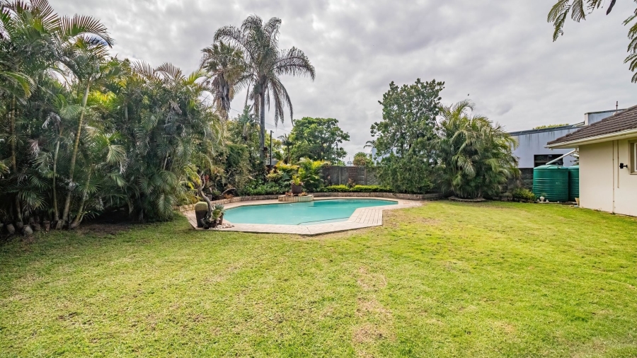 3 Bedroom Property for Sale in Bonza Bay Eastern Cape